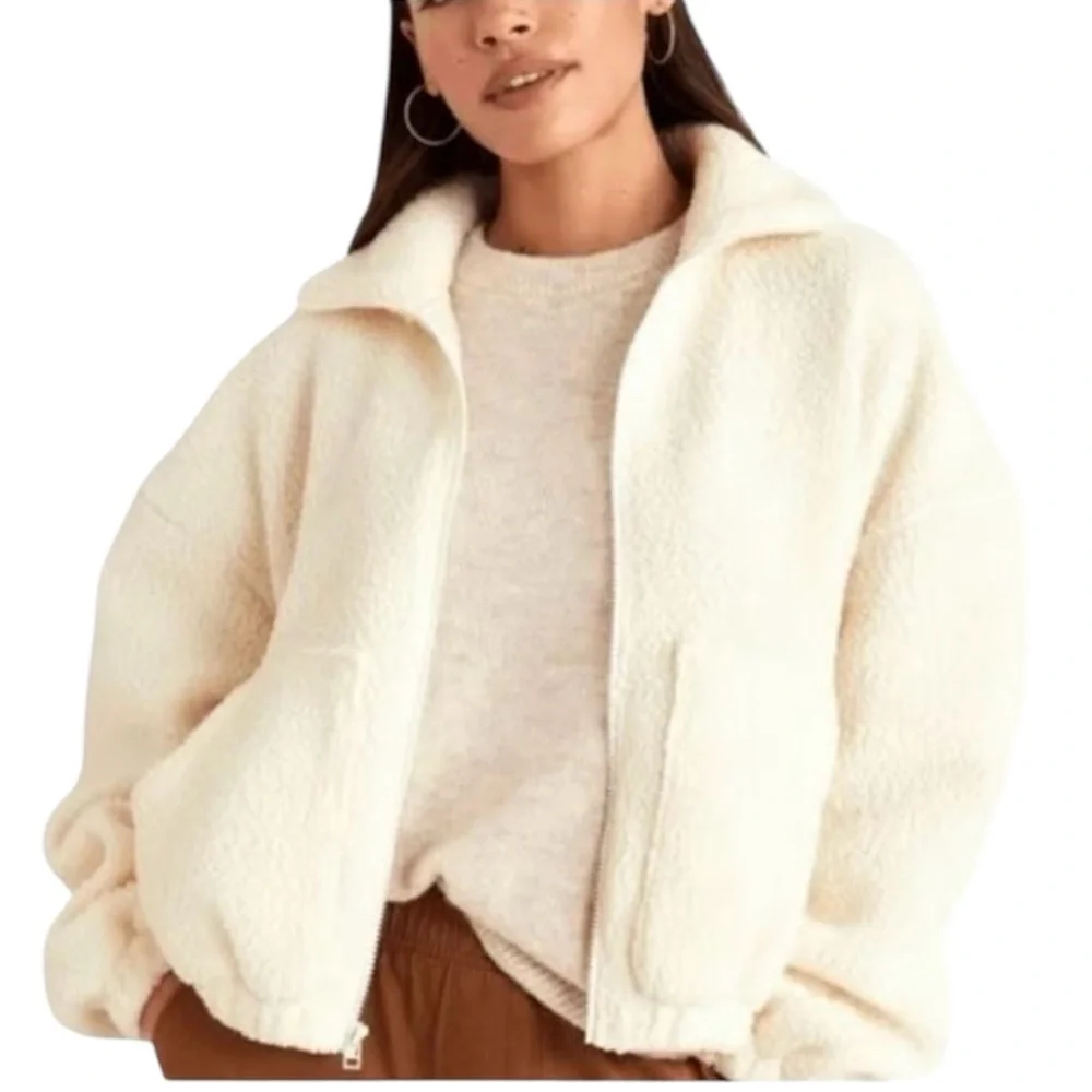 Old Navy - Slouchy Zip-Up Cream Sherpa Jacket - Size Large - Women's - Picture 2 of 4